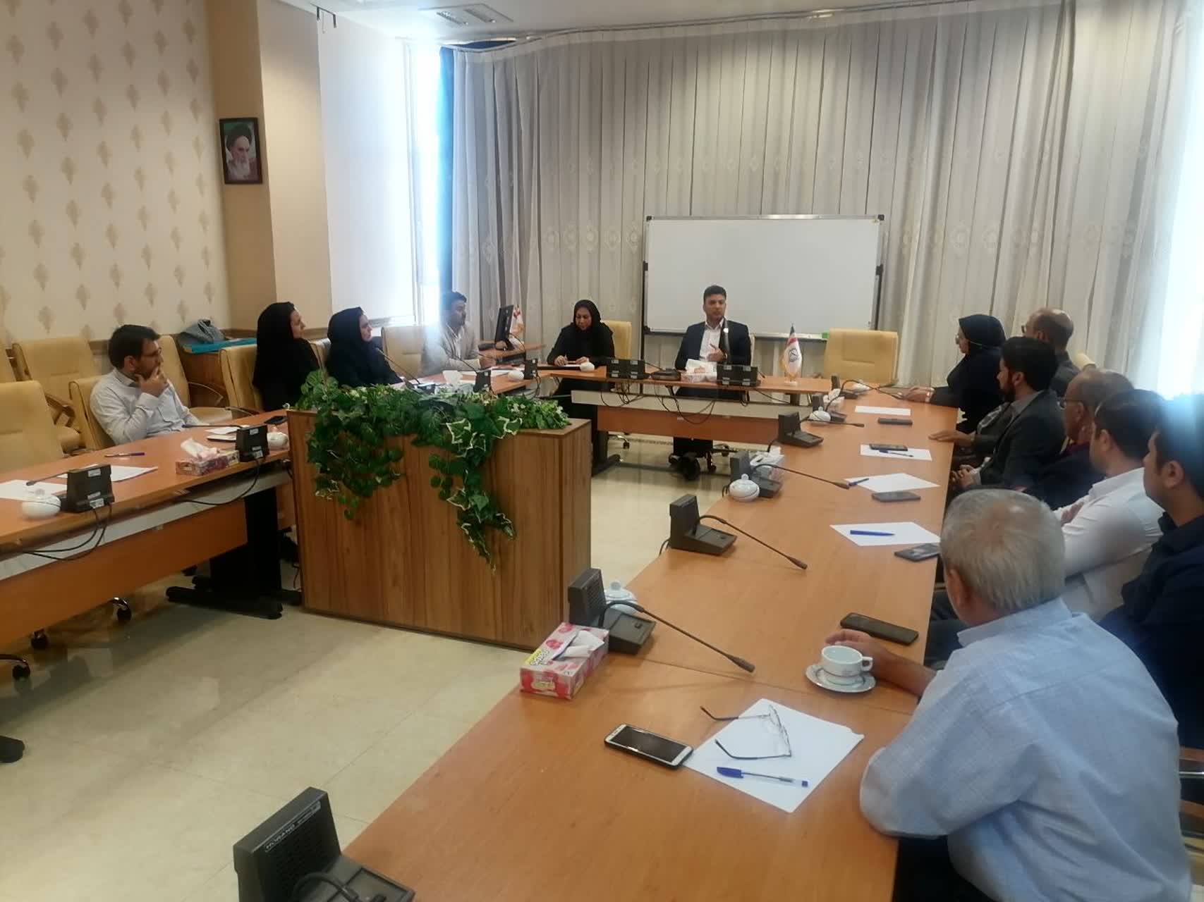 برگزاری نشست مسئولین EDC با رؤسا و مسئولین EDO دانشکده ها