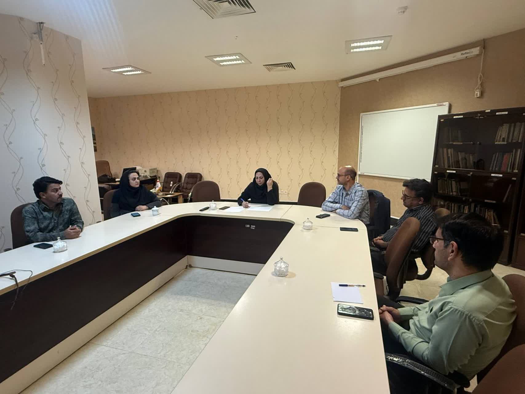 برگزاری جلسه هماهنگی و برنامه ریزی شورای آموزش پاسخگو در EDC دانشگاه